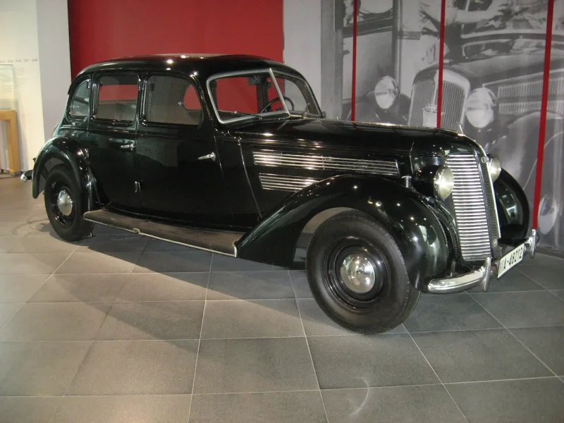 Audi 920 Limousine