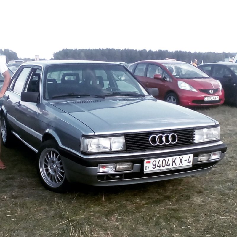 Ауди 90 2.2