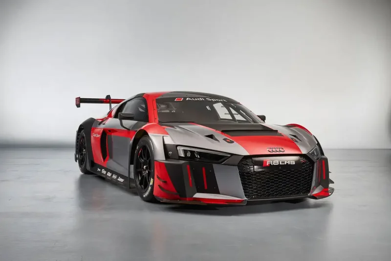 Audi r8 LMS 2021