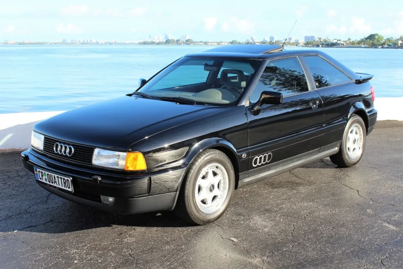 Ауди quattro 1990