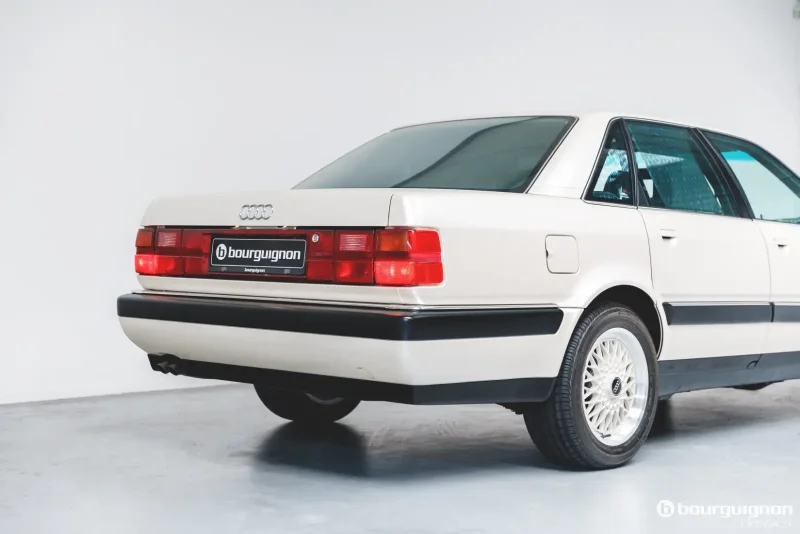 Audi v8 1990 года фото