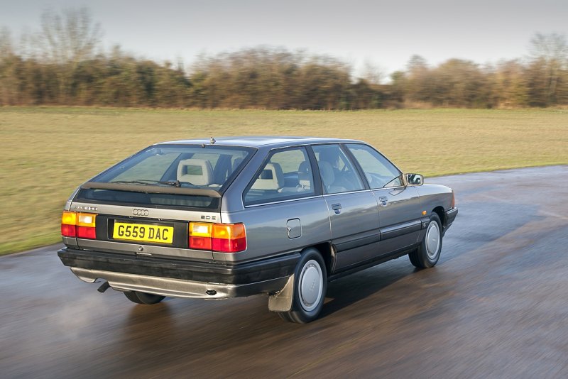 Audi 100 c3