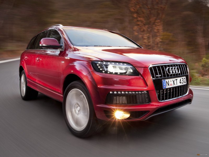 Ауди q32011