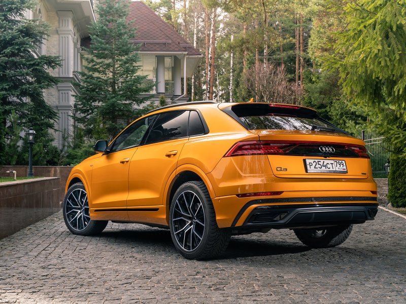 Audi q8
