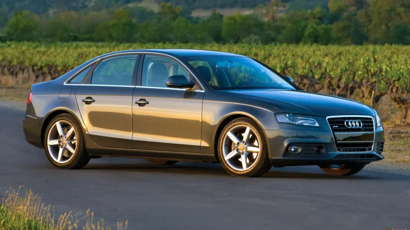 Sedan Audi a4 quattro