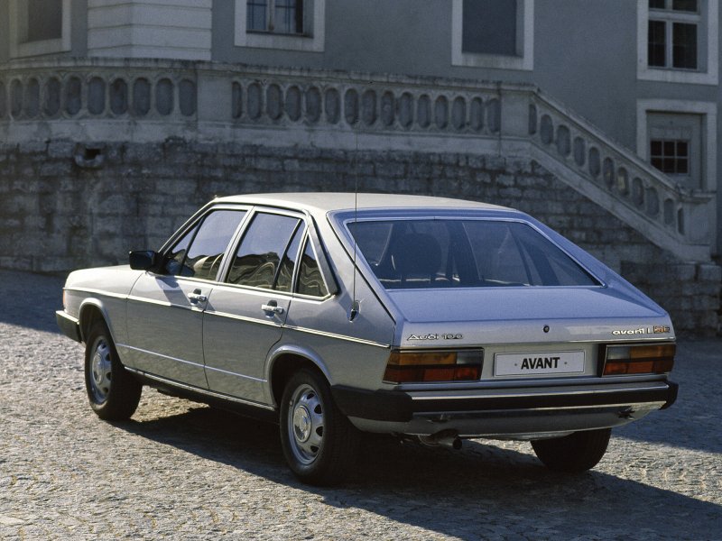 Audi 100 c2 хэтчбек