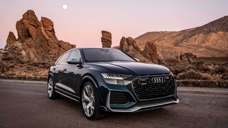 Ауди q7 черная