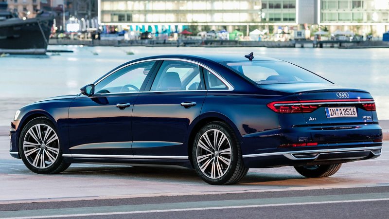 Audi a8 2021
