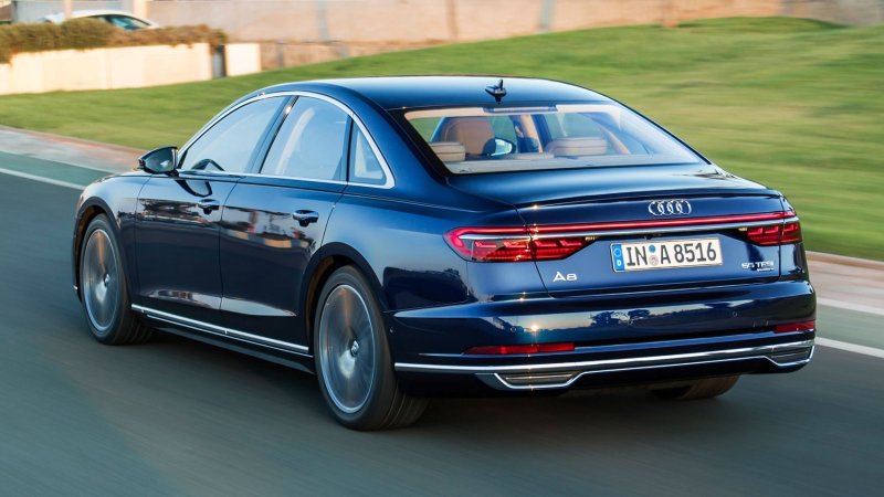 Audi a8 2017