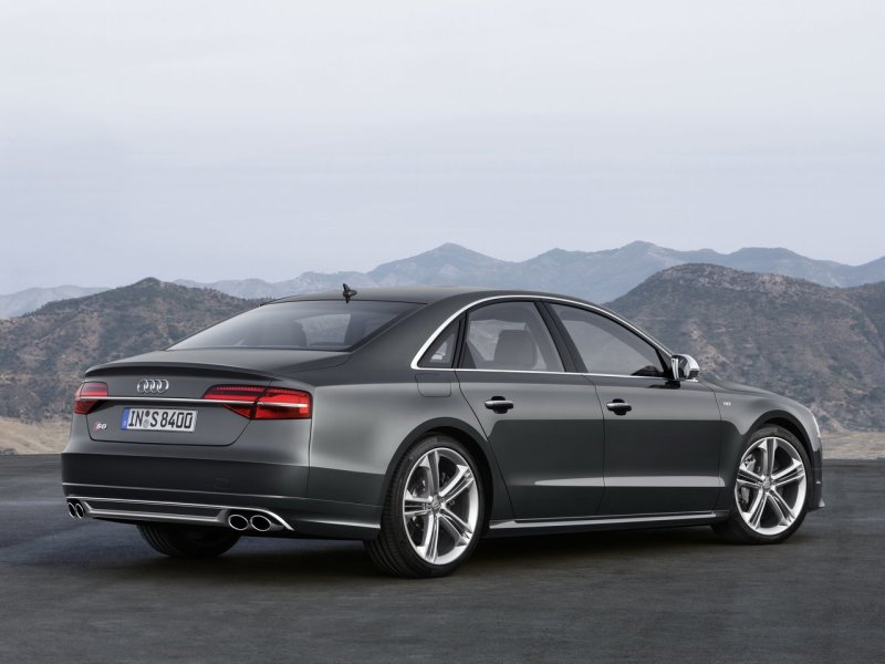 Audi s8 d4 2013