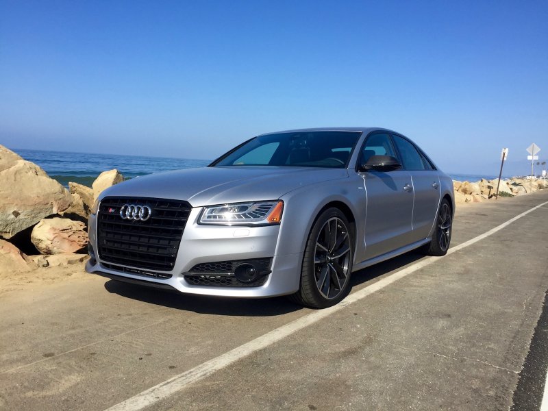 Ауди s8 long