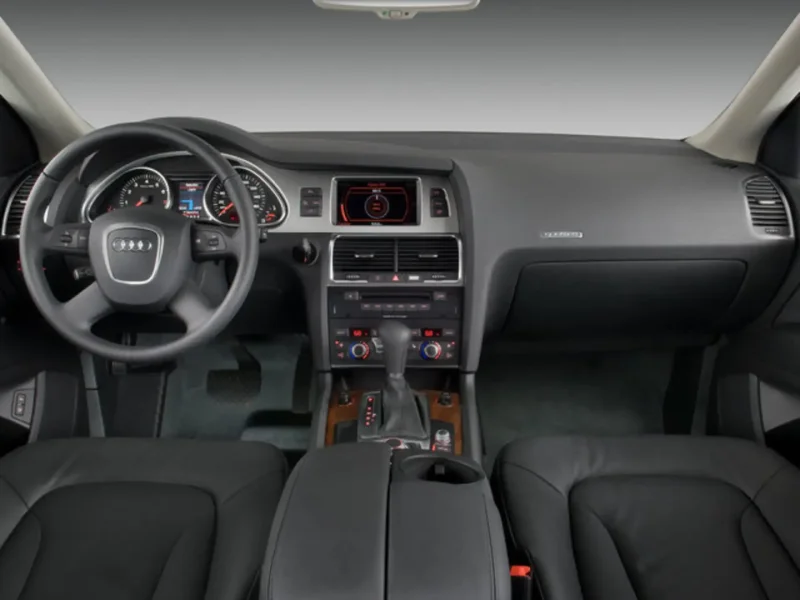 Audi q7 2008 Interior dashboard