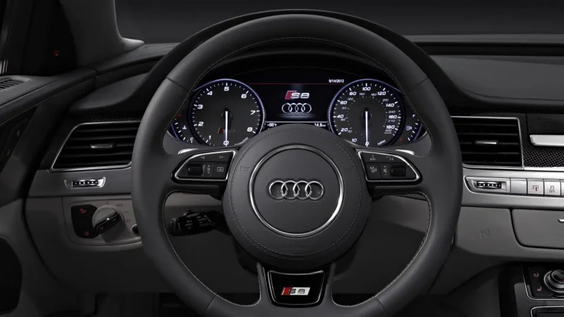 Audi s8 салон