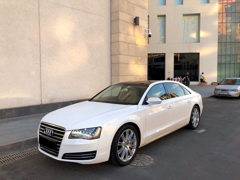 Audi a8l 2017