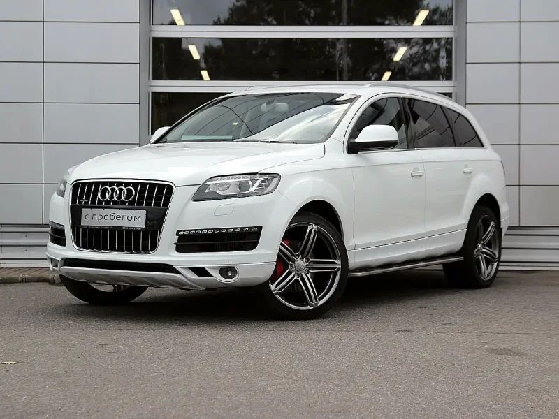 Audi q7 белая