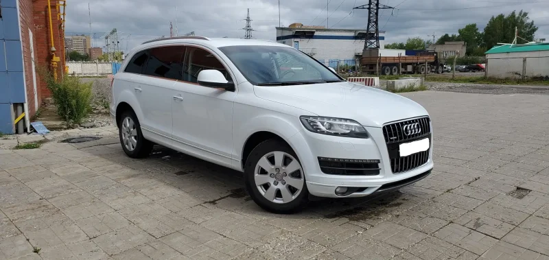 Audi q7 2013 белые