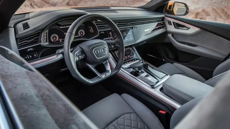 Audi q8 2016