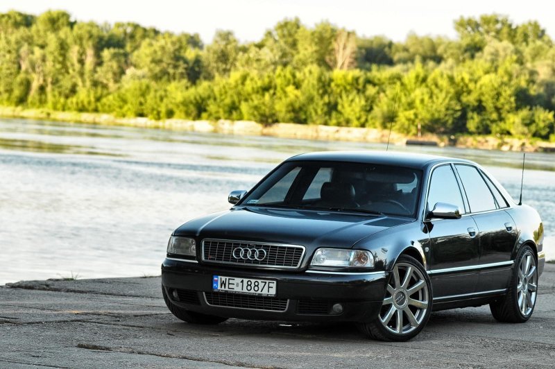 Audi a8 d2