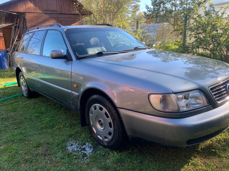 Audi 1996