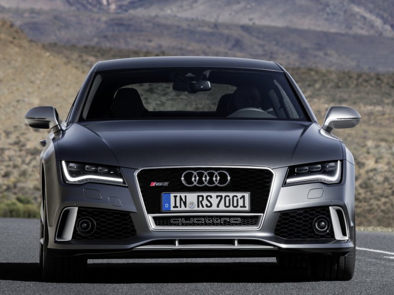 Ауди rs7 2022