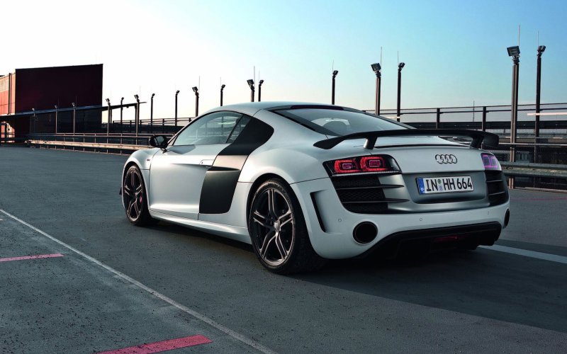 Ауди r8 v10 Spyder
