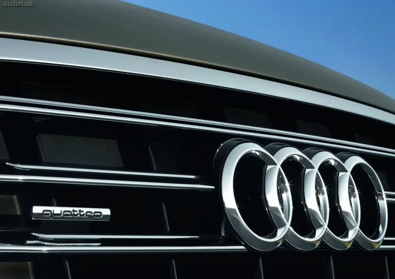 Audi quattro значок