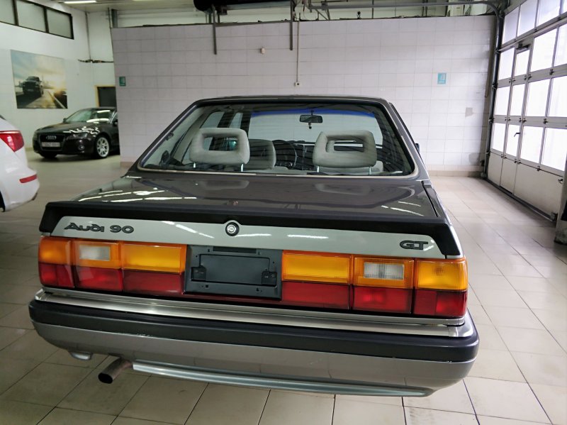 Audi 90 b2 (typ81/85)