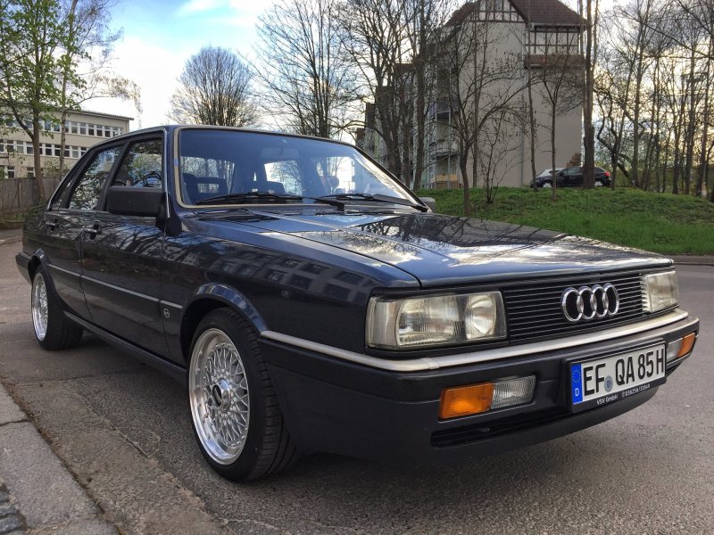 Audi 90