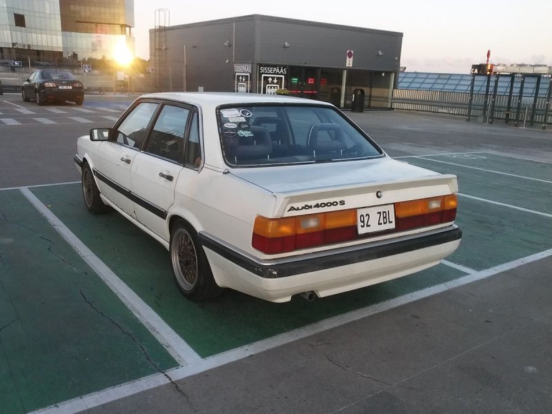 Audi 90 b2