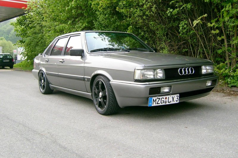 Audi 90 b2 stance