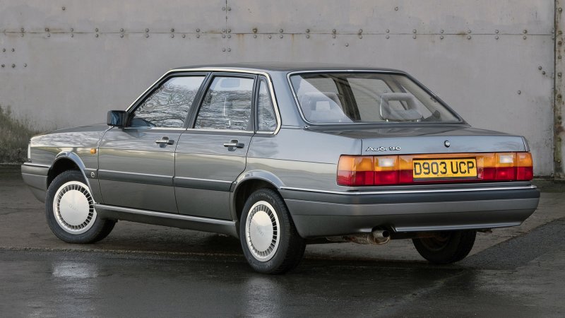 Ауди 90 1984
