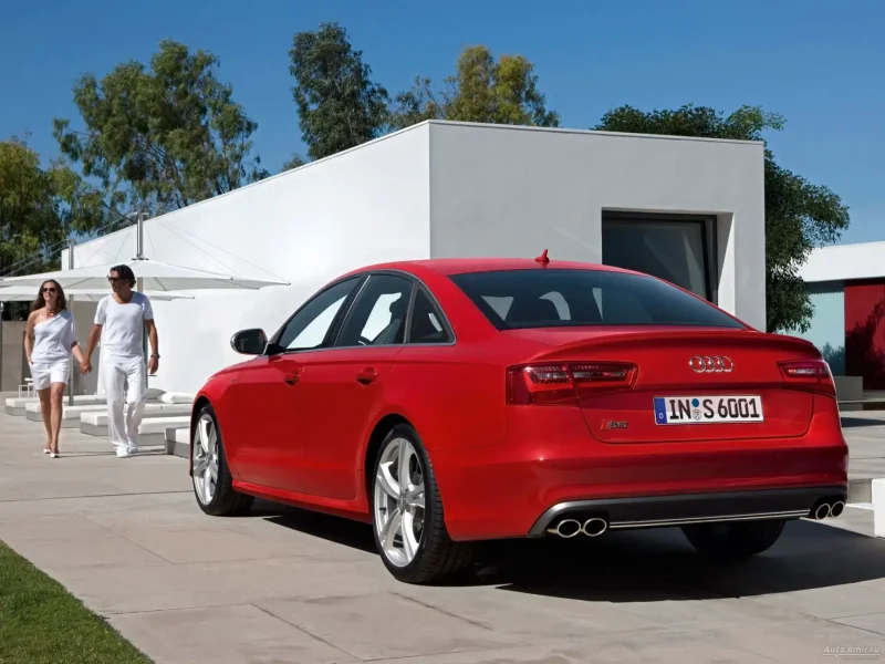 Audi s6 2012