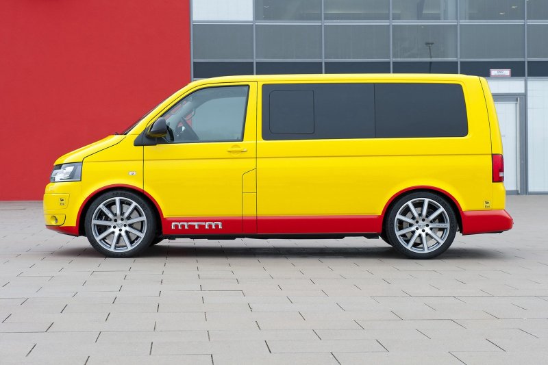 Желтый Transporter t5 Tuning