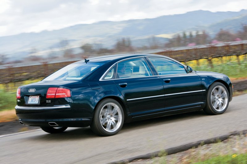 Audi a8 v12