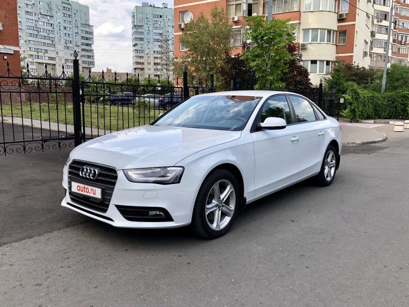 Audi a4 2015 белый