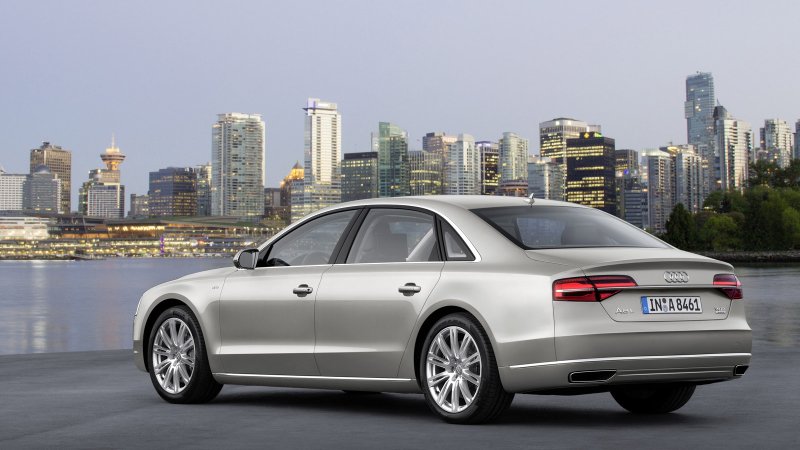 Audi a8l w12 2005
