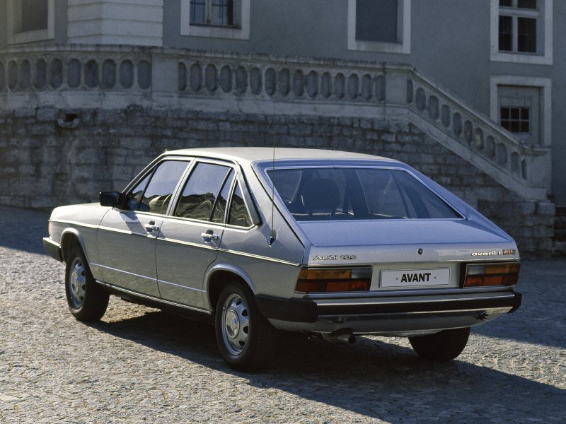 Ауди 100 с2 седан