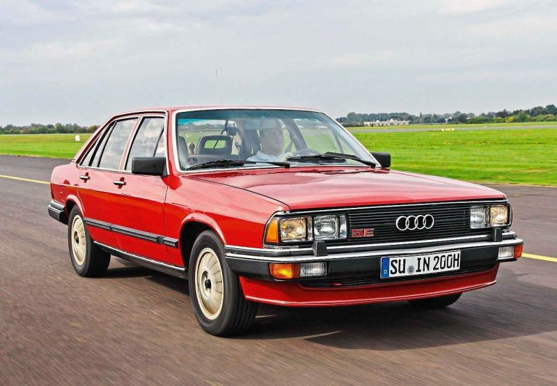 Audi 200 c2 салон