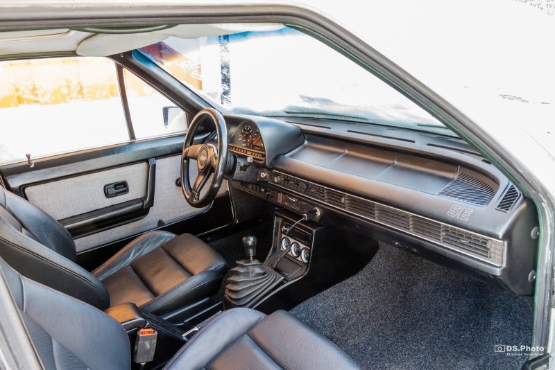 Audi 100 c2 хэтчбек