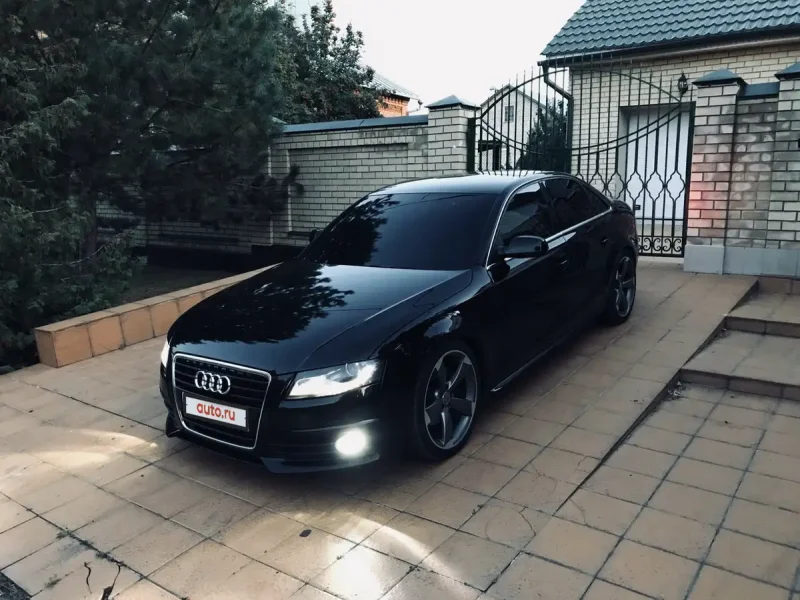 Ауди а4 черная