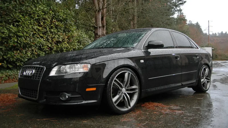 Audi a4 b7 года выпуска