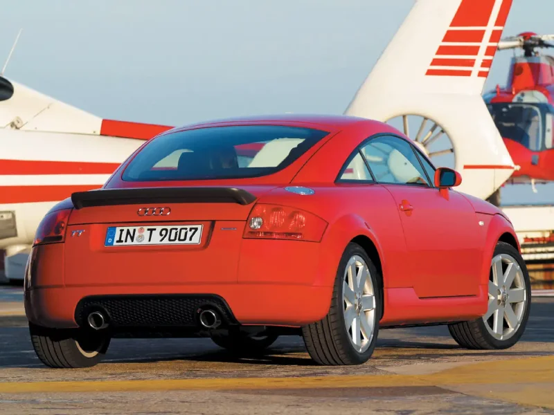 Ауди ТТ 3.2 quattro