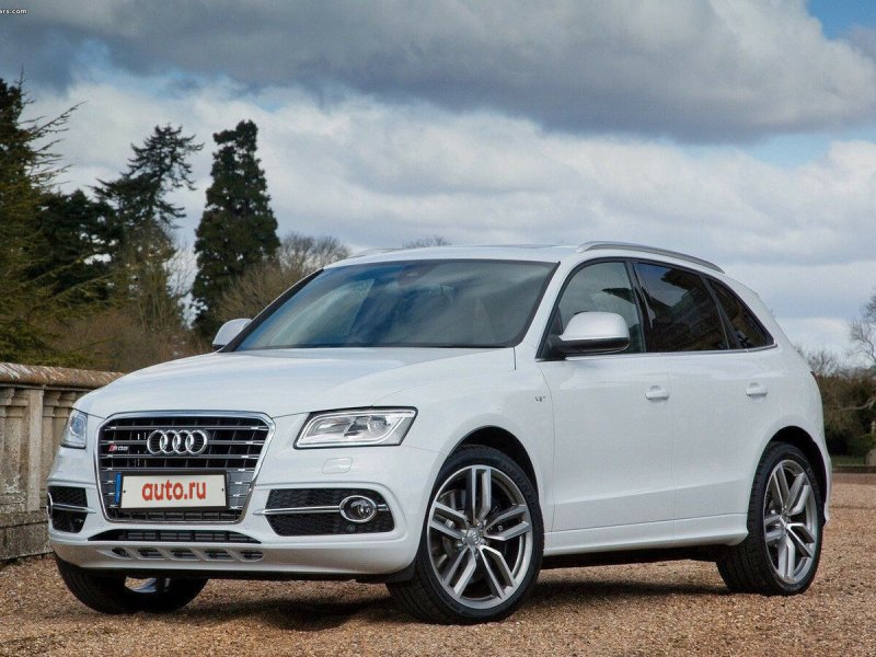 Audi q5 2009 года белый