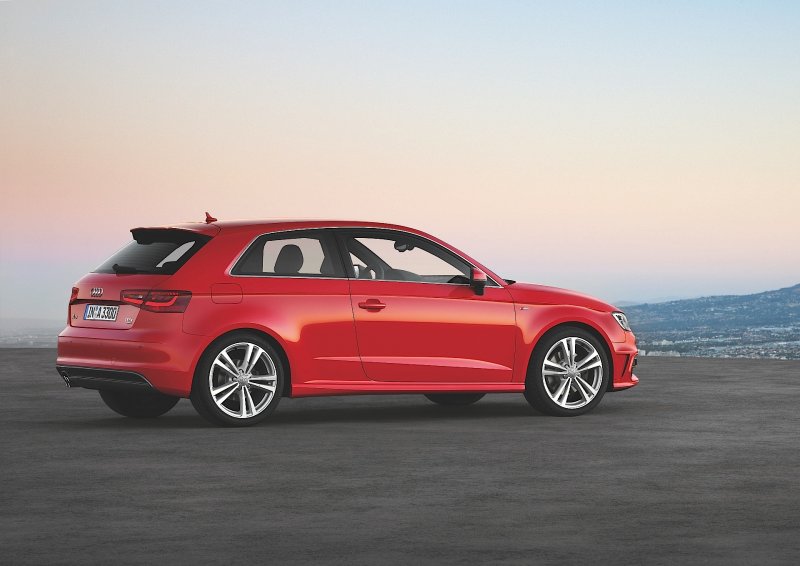 Audi a3 хэтчбек 2012