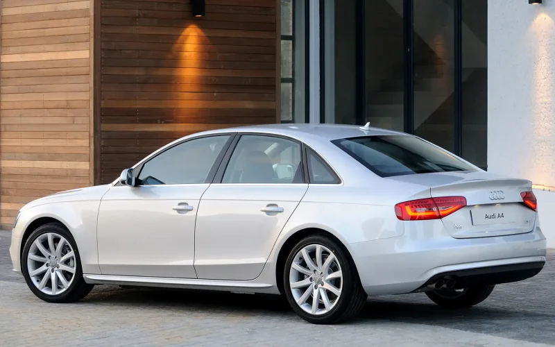 Audi a4 sedan