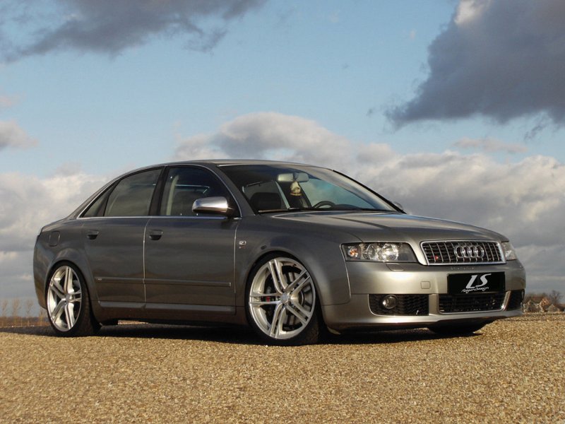 Audi a4 b6 r18