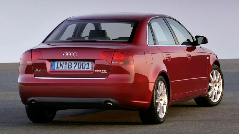 Sedan Audi a4 quattro