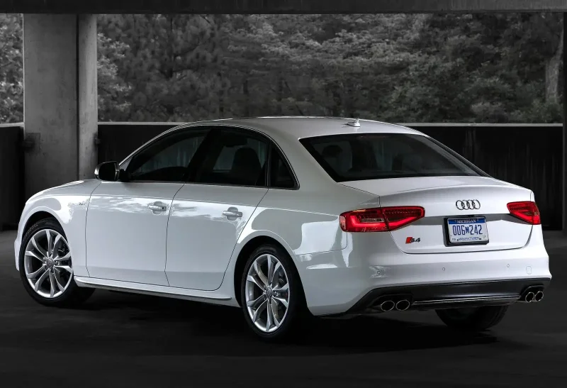 Ауди s4 2015