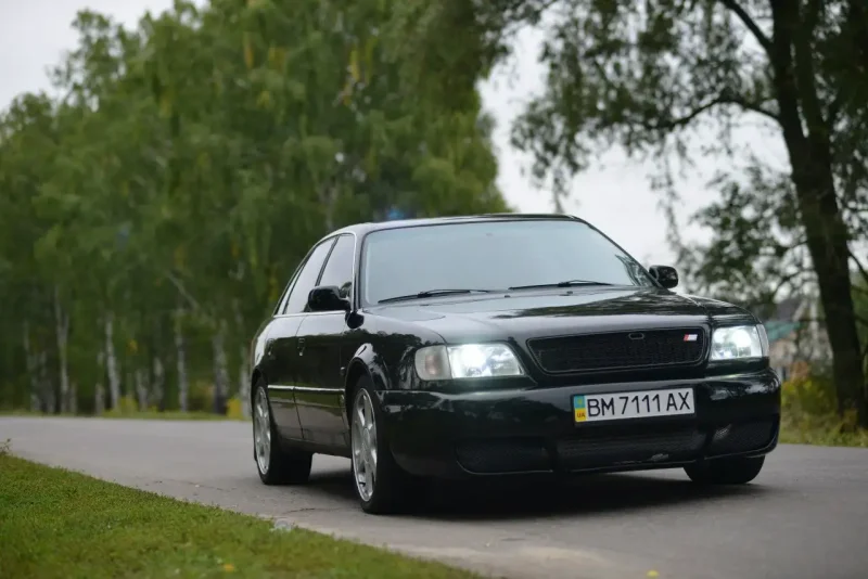 Audi s6 2.2 1994