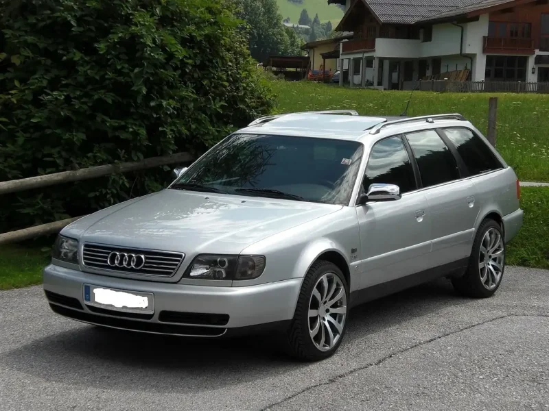 Audi 100 c4 s4